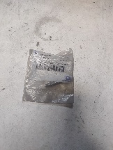 Шпилька коллектора GM