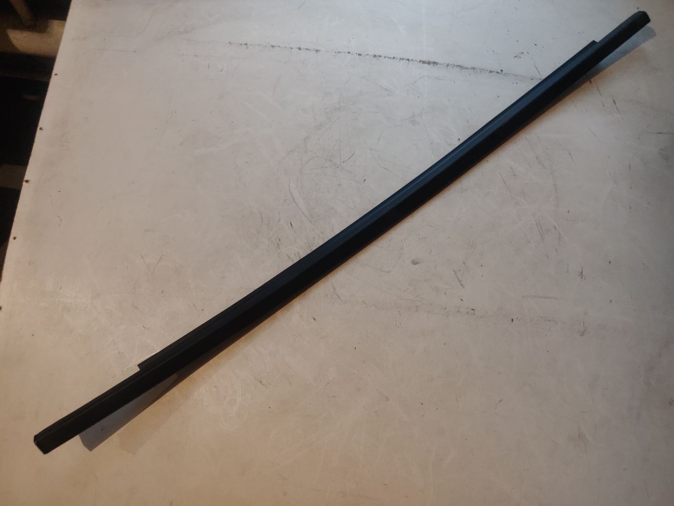 Молдинг двери задний правый на  Chevrolet Rezzo