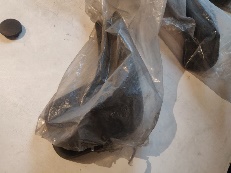 Брызговик передний правый на Chevrolet Captiva