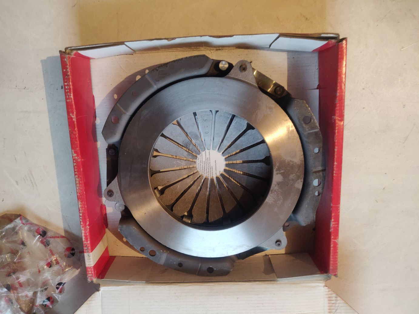 Корзина сцепления ВАЗ-2123 FENOX 