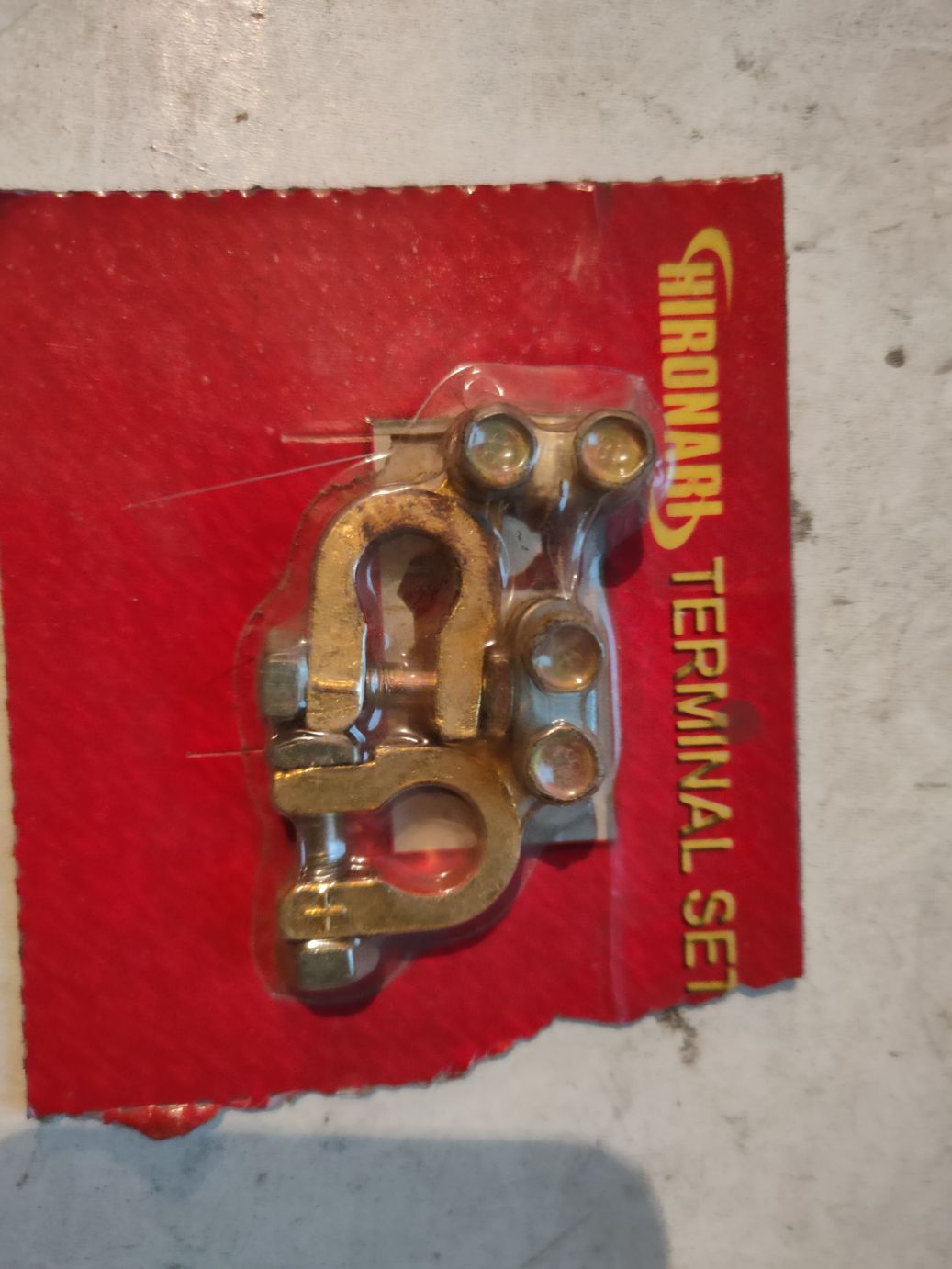 Комплект клемм АКБ HIRONARI