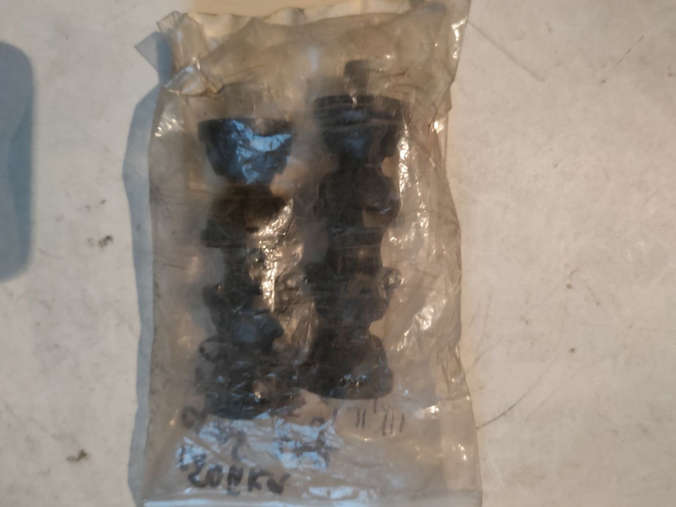 Стойки стабилизатора, комплект (2шт) на Ford I, II, III, C-MAX