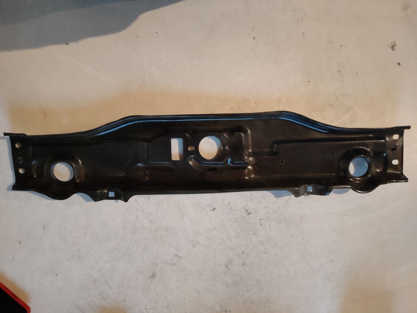 Панель суппорта радиатора верхняя на Chevrolet Lacetti