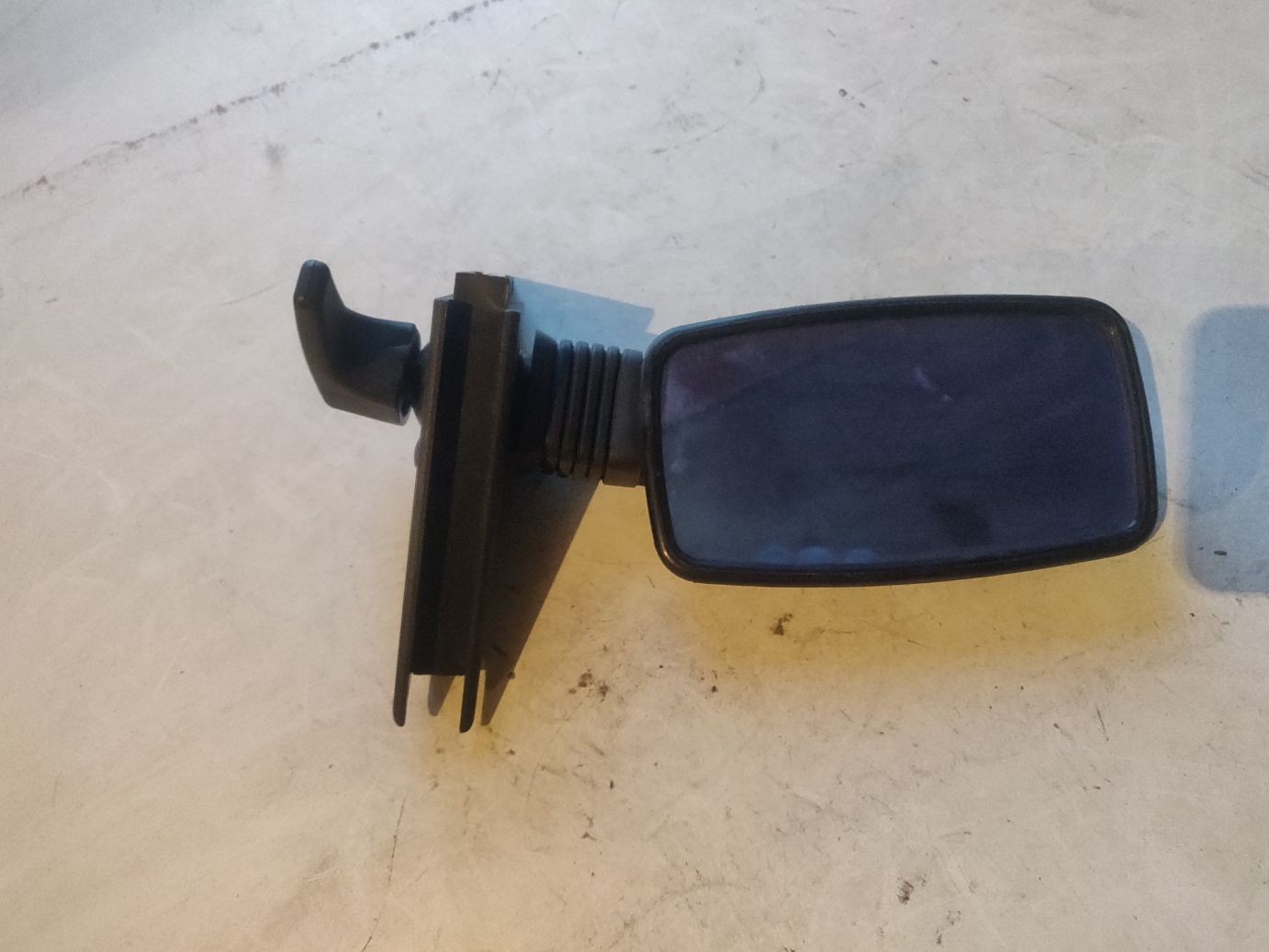 Зеркало боковое правое на ВАЗ-2105,07