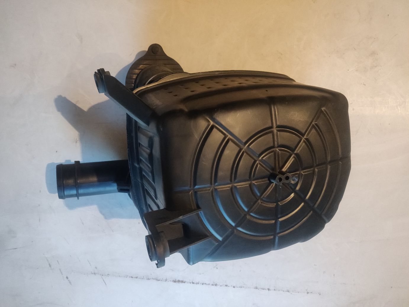 Резонатор воздушного фильтра GM на Chevrolet REZZO (U100)