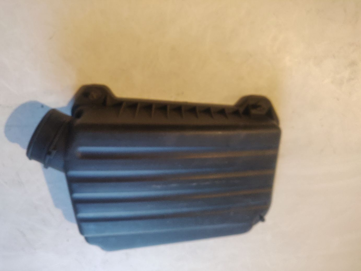 Корпус фильтра воздушного GM на Chevrolet Lacetti