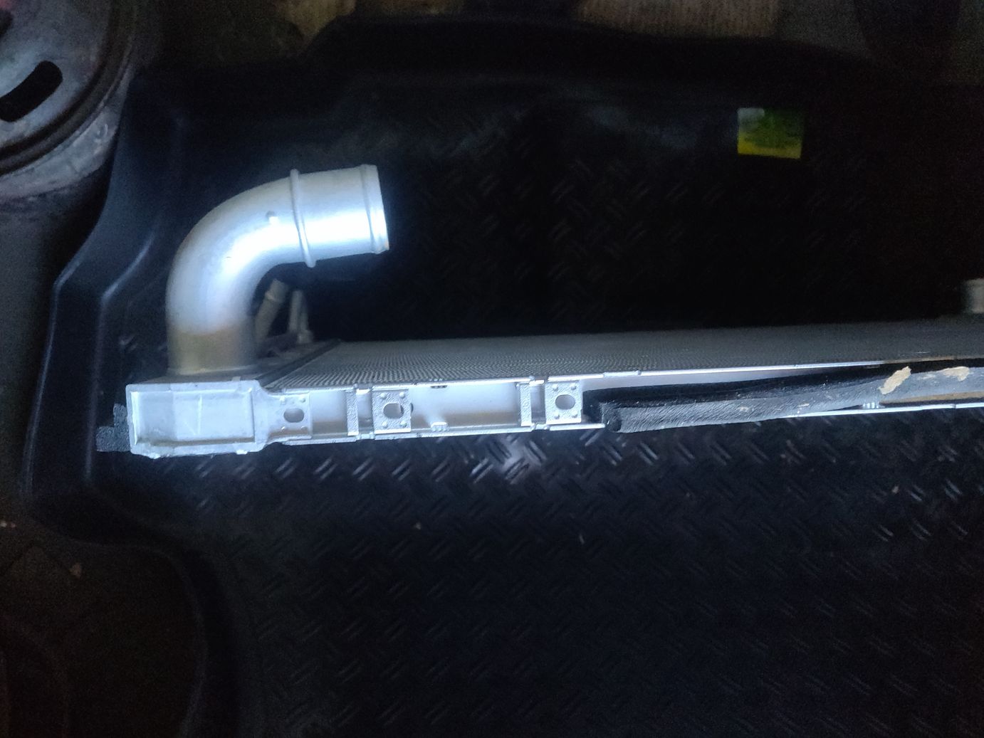 Радиатор охлаждения для а/м  Chevrolet Captiva (C100)