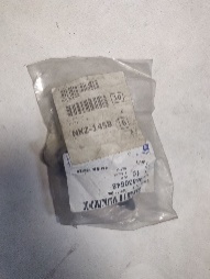 Клипса крепления стекла к стеклоподъемнику