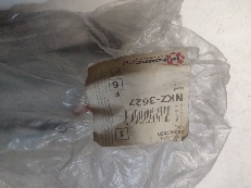 Кронштейн бампера переднего правый VAG на SKODA Octavia