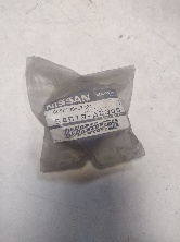 Втулка стабилизатора передняя Nissan на NISSAN BASSARA, PRESAGE