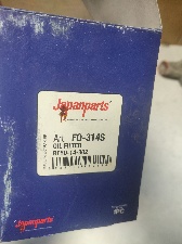Фильтр масляный двигателя Japan Parts на ISUZU Trooper, MAZDA 626, OPEL Frontera, SUZUKI Grand Vitara