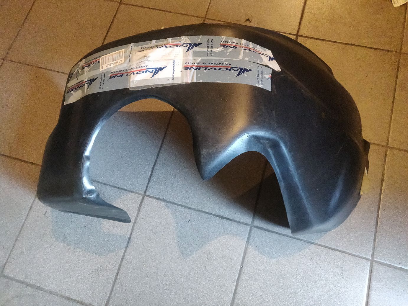 Подкрылок передний правый на Chevrolet Lanos седан