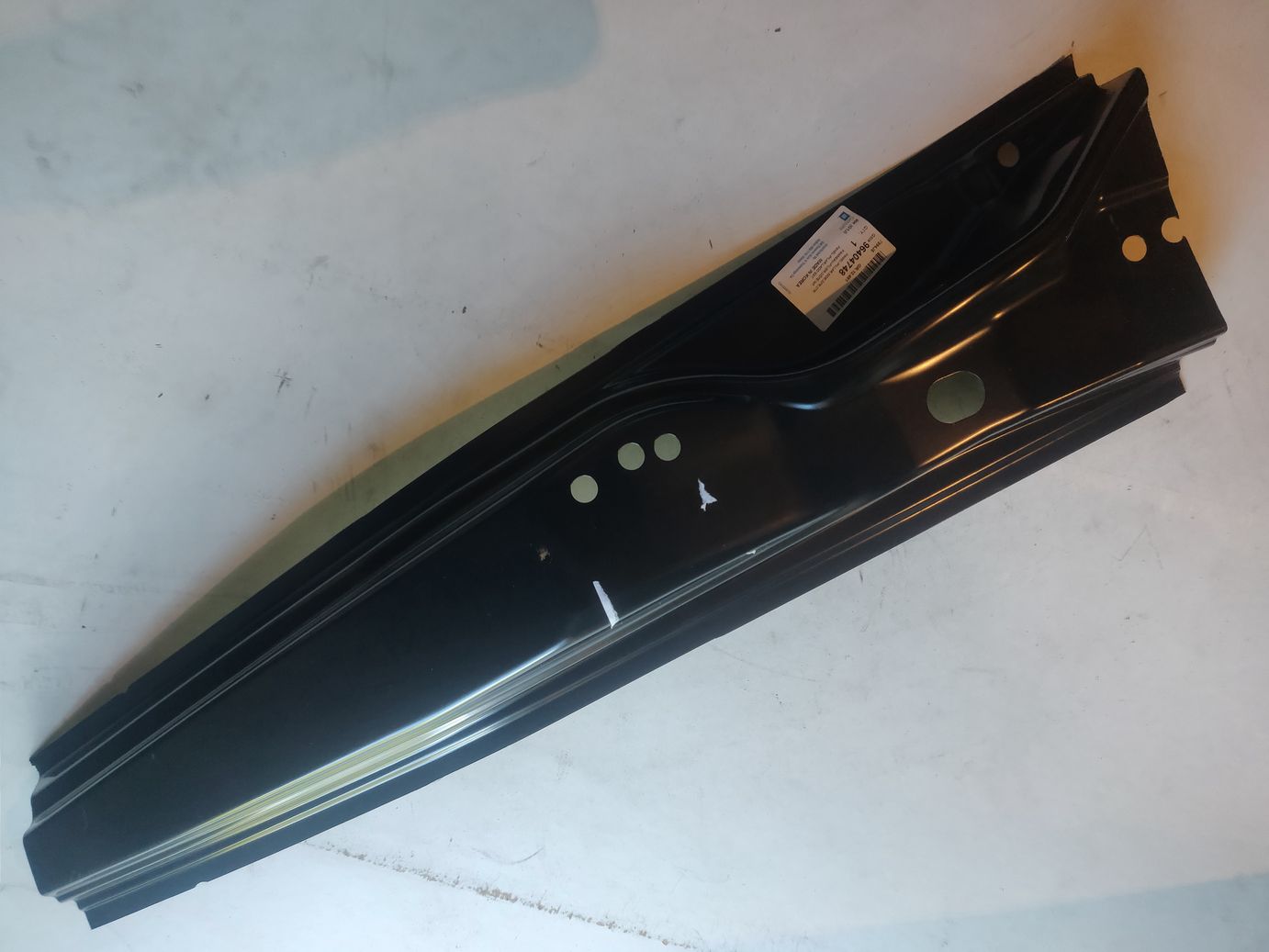 Боковая стойка кузова на Chevrolet Lacetti 