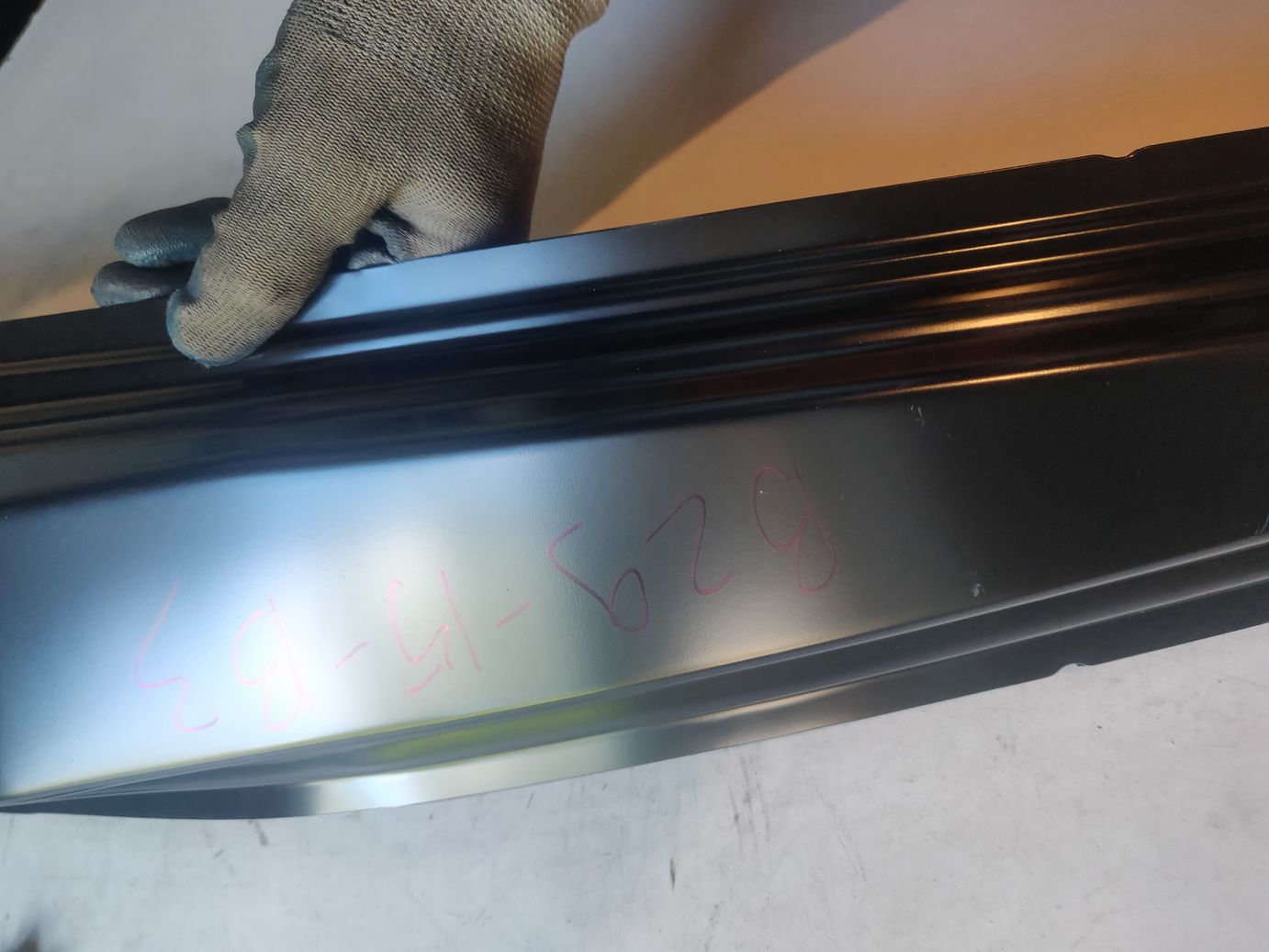 Боковая стойка кузова на Chevrolet Lacetti 